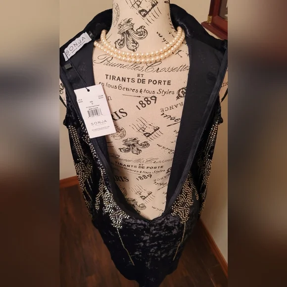 SONJA - By SONJA MORGAN - Vivi Stud Velvet Dress - Women's  Size  M - Picture 7 of 12